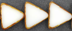 Polished Triangles 12mm : Glow White - Picasso