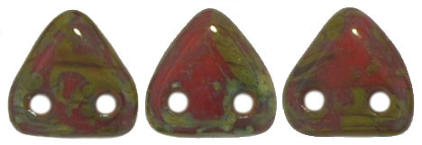 CzechMates Triangle 6mm : Opaque Red - Picasso