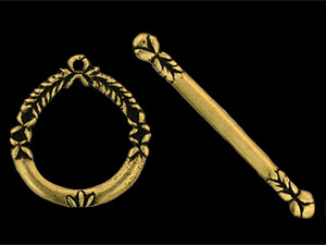 Sylvan Toggle : Antique Brass
