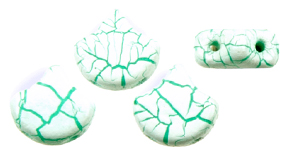 Matubo Ginkgo Leaf Bead 7.5 X 7.5mm : Ionic White/Green