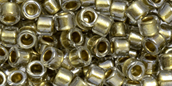 TOHO Aiko (11/0) 4g Pack : Gold-Lined Luster Crystal