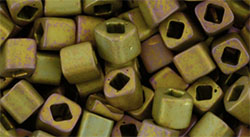 TOHO Cube 3mm : Higher-Metallic Frosted Carnival