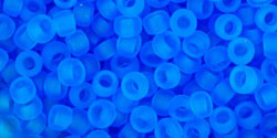 TOHO Round 8/0 : Transparent-Frosted Dk Aquamarine