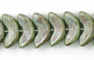 Angel Wings 15mm : Luster - Opaque Green