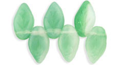 Leaves 10 x 5mm : Milky Peridot/White