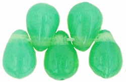 Tear Drops 6 x 4mm : Milky Dk Peridot