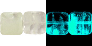 Flat Squares 9mm : Glow in the Dark - Crystal