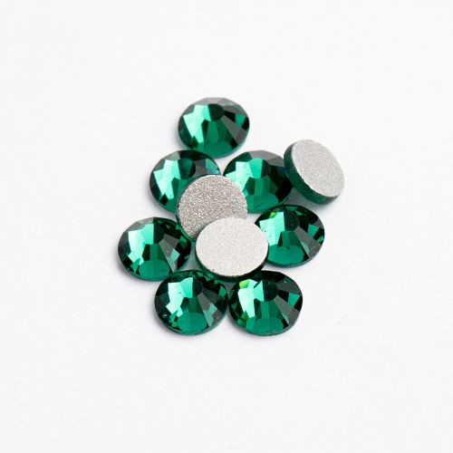 Crystal Lane Flat Back Rhinestones ss20 (4.7mm) - Blue Zircon