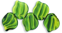 Wavy Leaves 15 x 12mm : Opaque Yellow/Jet