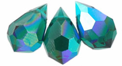 M.C. Beads 10 x 6mm - Teardrop : Emerald AB