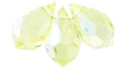 M.C. Beads 10 x 6mm - Teardrop : Jonquil AB