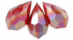 M.C. Beads 10 x 6mm - Teardrop : Ruby - Celsian