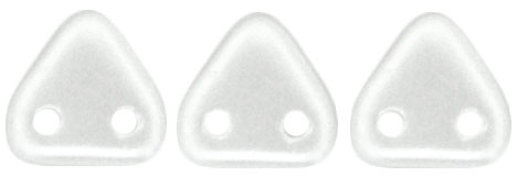 CzechMates Triangle 6mm Tube 2.5" : Pearl Coat - Snow