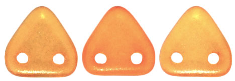 CzechMates Triangle 6mm : Halo - Sandalwood