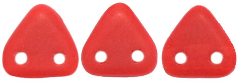 CzechMates Triangle 6mm : Matte - Opaque Red