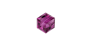 PRESTIGE 5601 8mm FUCHSIA Cube Bead