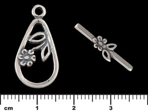 Daisy and Leaf Toggle : Antique Silver