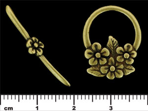 Bouquet Toggle Set : Antique Brass