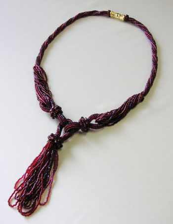 Bead Artistry Kits : Necklace w/ Looped Fringe - Red