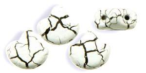 Matubo Ginkgo Leaf Bead 7.5 X 7.5mm : Ionic White/Jet