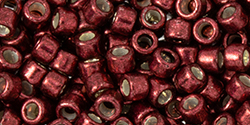 TOHO Aiko (11/0) 4g Pack : Galvanized Brick Red