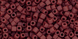 TOHO Cube 1.5mm : Opaque-Frosted Oxblood