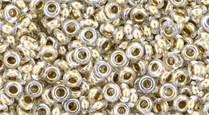 TOHO Demi Round 8/0 3mm : Gold-Lined Crystal